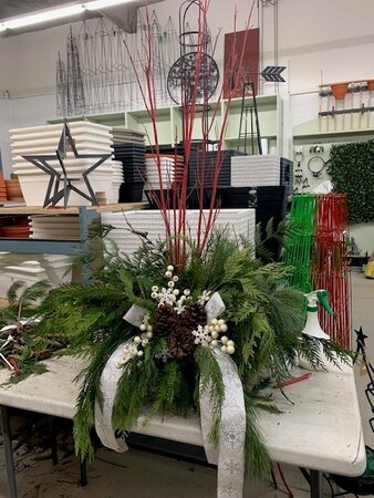 CHRISTMAS OUTDOOR PLANTER WORKSHOP - NOV. 22 - image 2